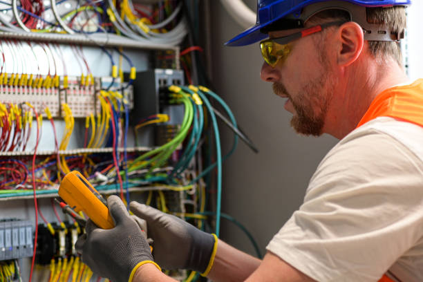 Best Licensed Electrician  in Salem, IL